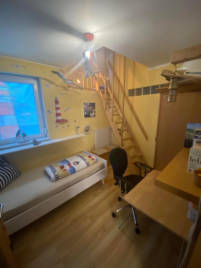 אייל Ferienwohnung Saarleuchtturm מראה חיצוני תמונה
